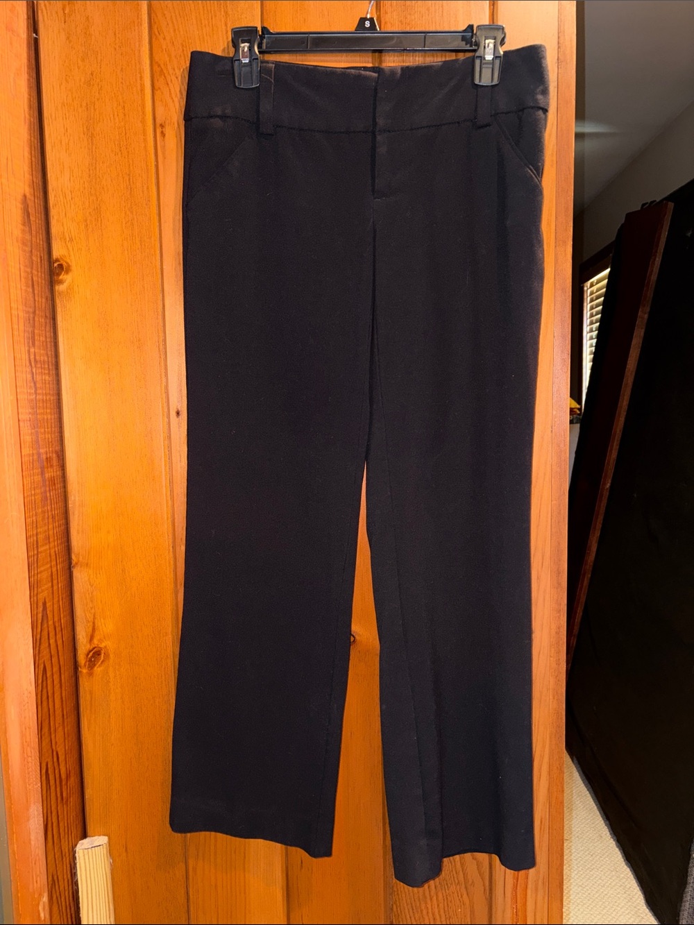 Daisy Fuentes Black Straight-Leg Dress Pants